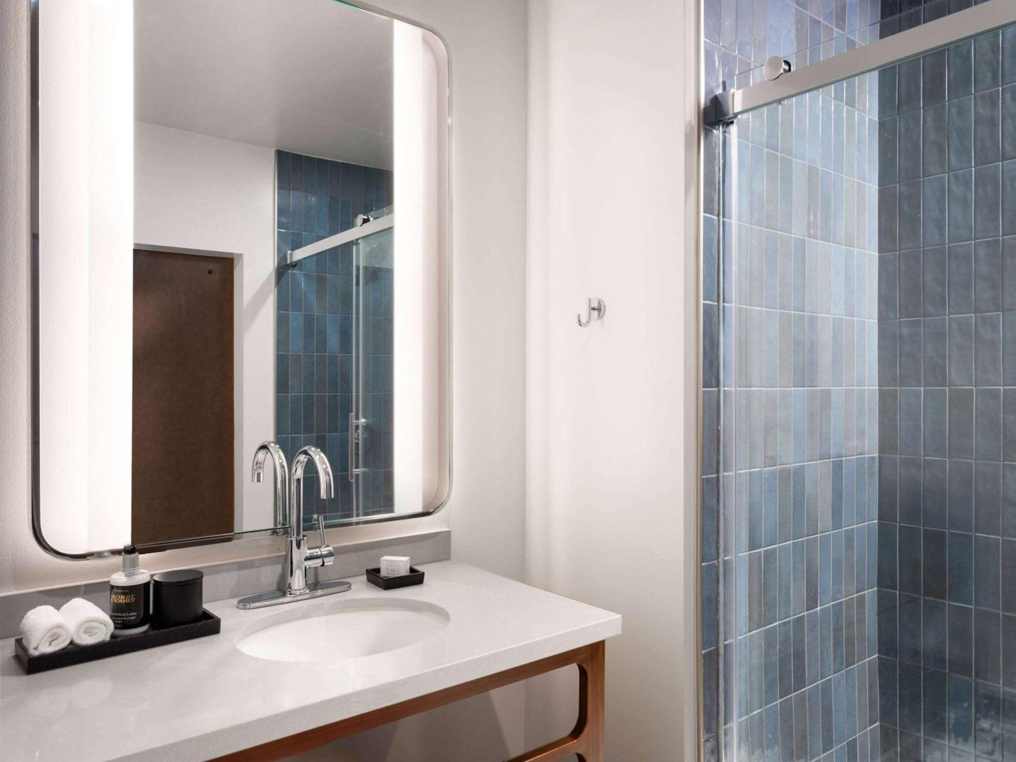 Origin Kansas City Riverfront, A Wyndham Hotel Buitenkant foto